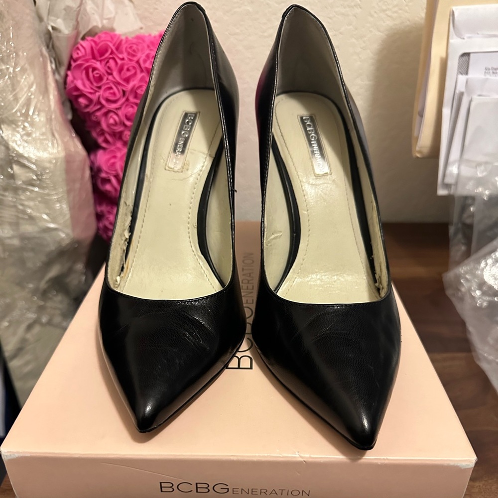 BCBGeneration Women’s Black heels Size 8 1/2 Shoes